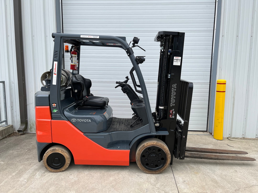 Used forklift for sale in London | 2021 TOYOTA 5,000 LB IC Cushion Forklift | Model: 8FGCU25