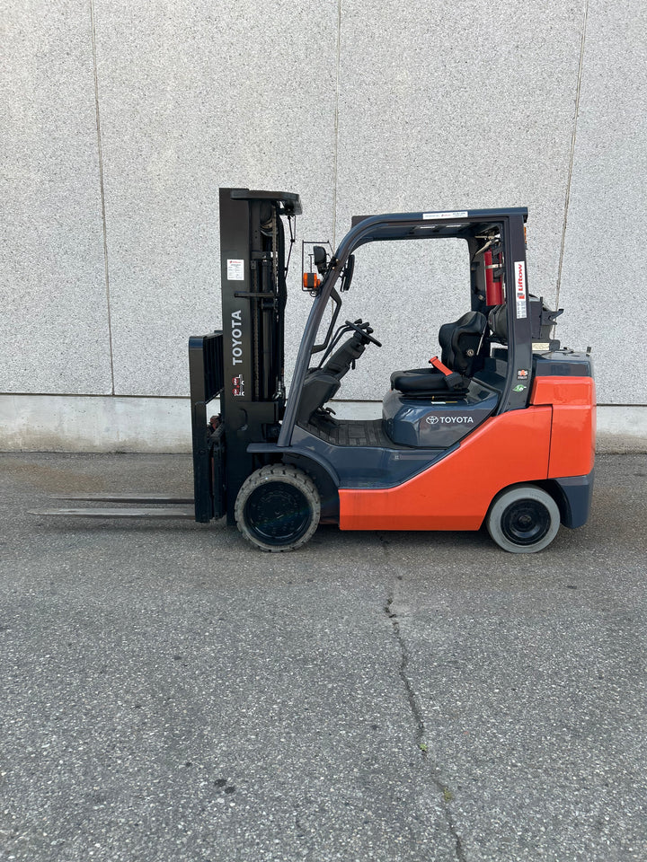 Used forklift for sale in Vaughan | 2019 TOYOTA 8,000 LB IC Cushion Forklift | Model: 8FGC35U