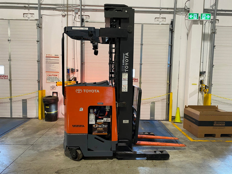 Used forklift for sale in Kitchener | 2017 TOYOTA 3,500 LB Electric Reach Truck | Model: 9BR183M241