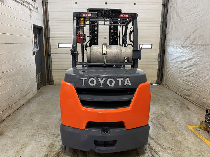 Used forklift for sale in Barrie | 2019 TOYOTA 12000 LB IC Cushion Forklift | Model: 8FGC55U
