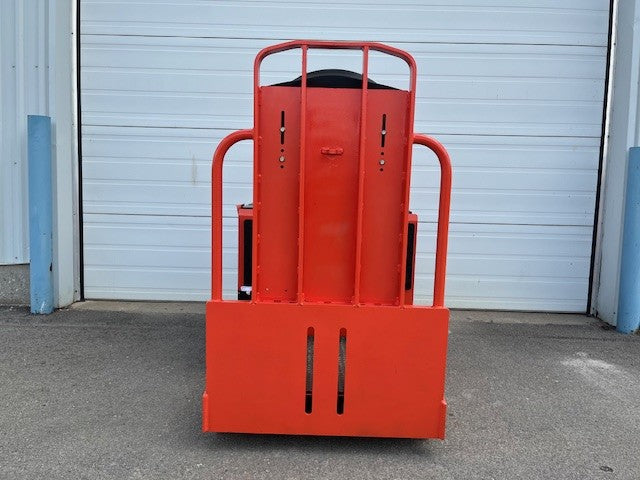 Used forklift for sale in London | 2016 TOYOTA 10,000 LB Electric Tugger | Model: 8TB50