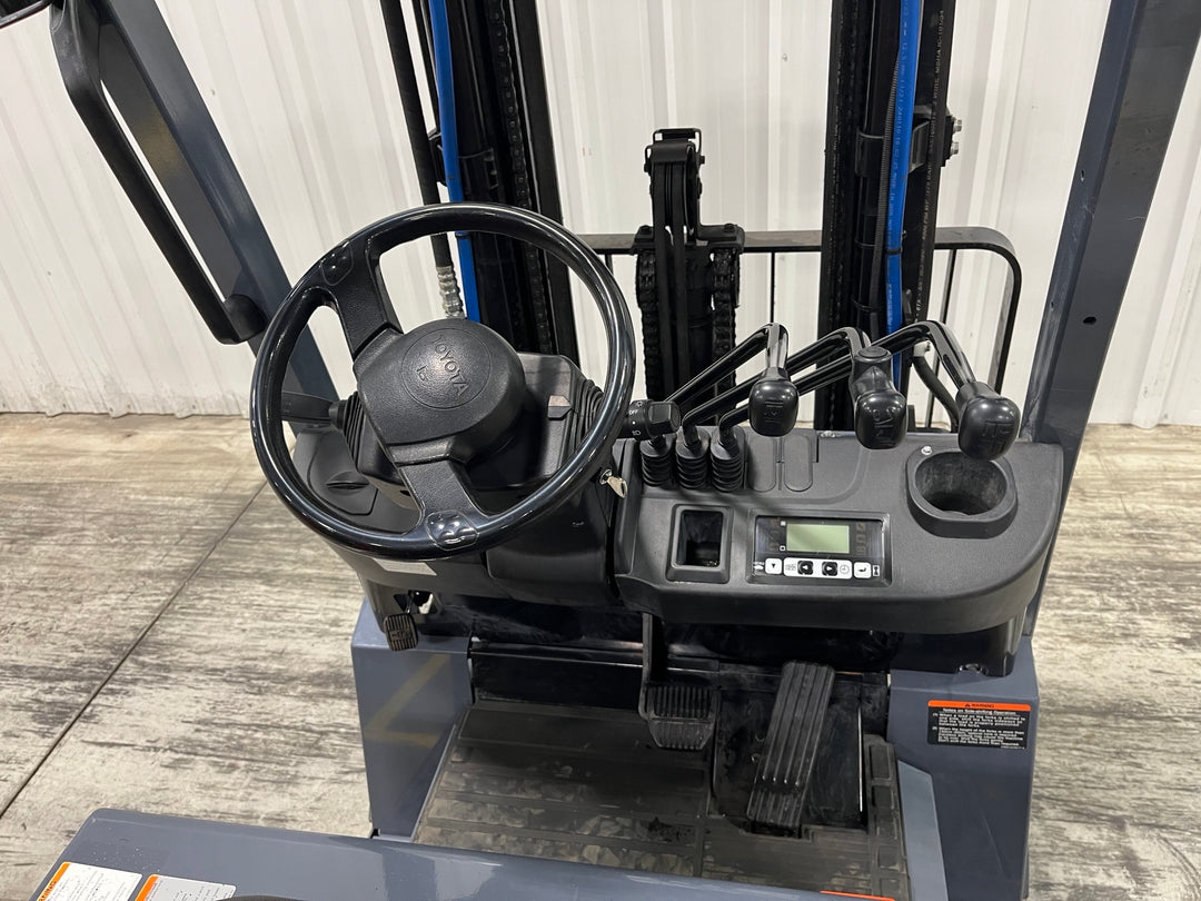 Used forklift for sale in London | 2022 TOYOTA 5000 LB Electric Cushion Forklift | Model: 8FBCU25