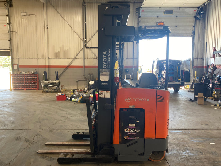 Used forklift for sale in Kitchener | 2019 TOYOTA 3,500 LB Electric Reach Truck | Model: 9BR183M241