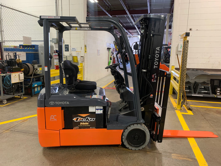 Used forklift for sale in Toronto | 2021 TOYOTA 4000 LB 3-Wheel Electric Forklift | Model: 8FBE20U
