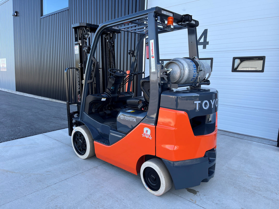 Used forklift for sale in Windsor | 2021 TOYOTA 5,000 LB IC Cushion Forklift | Model: 8FGCU25