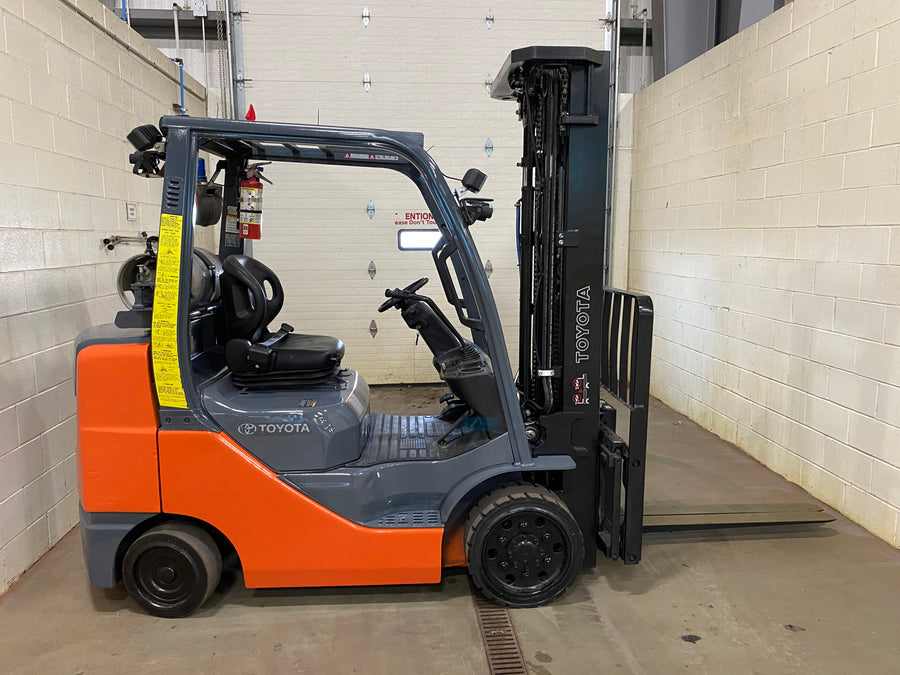 Used forklift for sale in Hamilton | 2019 TOYOTA 6,000 LB IC Cushion Forklift | Model: 8FGCU30