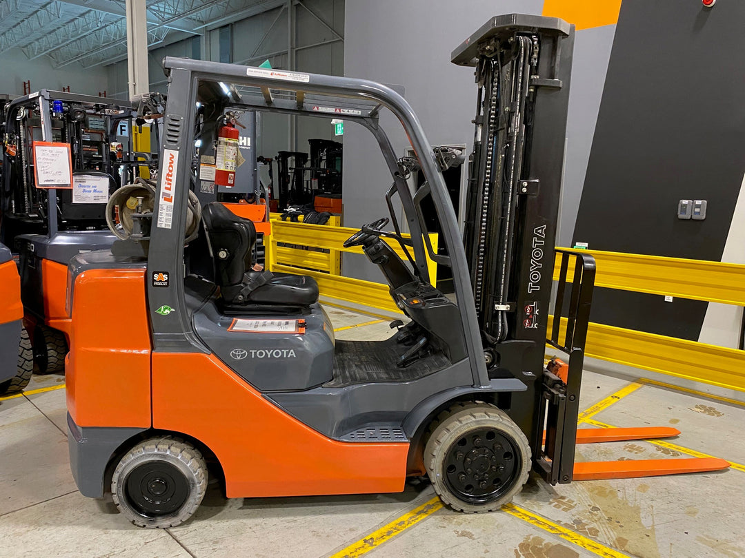 Used forklift for sale in Ajax | 2019 TOYOTA 6,000 LB IC Cushion Forklift | Model: 8FGCU30