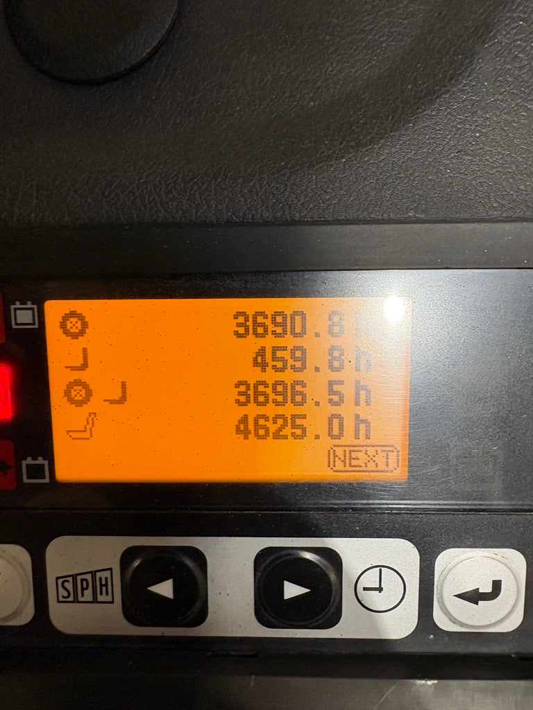 Used forklift for sale in Lachine | 2018 TOYOTA 5,000 LB Electric Cushion Forklift | Model: 8FBCU25