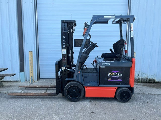 Used forklift for sale in London | 2019 TOYOTA 5,000 LB Electric Cushion Forklift | Model: 8FBCU25