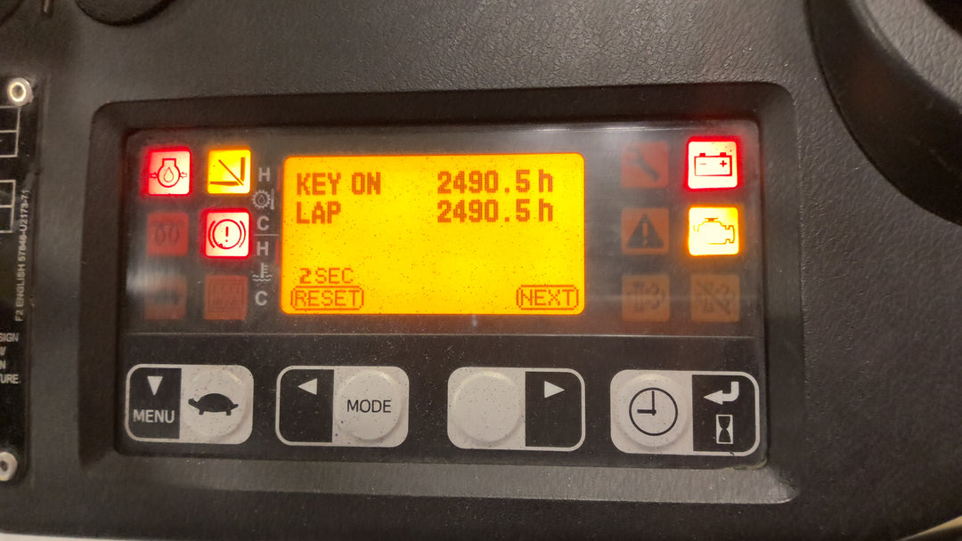 Used forklift for sale in Lachine | 2021 TOYOTA 3,500 LB IC Pneumatic Forklift | Model: 8FGU18