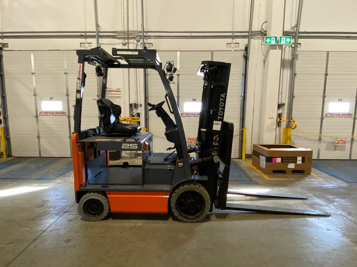 Used forklift for sale in Vaughan | 2022 TOYOTA 5,000 LB Electric Cushion Forklift | Model: 8FBCU25
