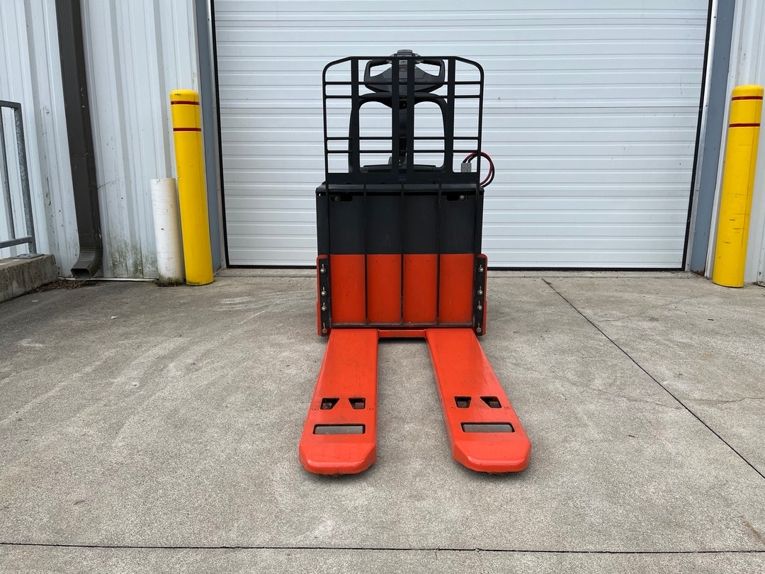 Used forklift for sale in London | 2021 TOYOTA 6,000 LB Electric Walkie Rider Pallet Truck | Model: 8HBE30
