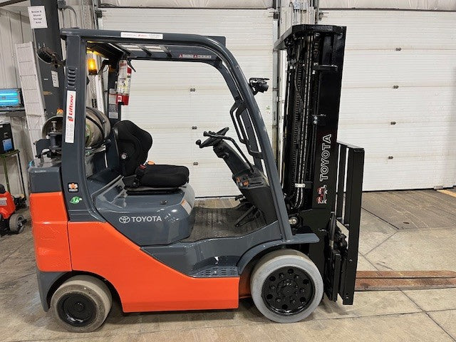 Used forklift for sale in London | 2021 TOYOTA 5,000 LB IC Cushion Forklift | Model: 8FGCU25