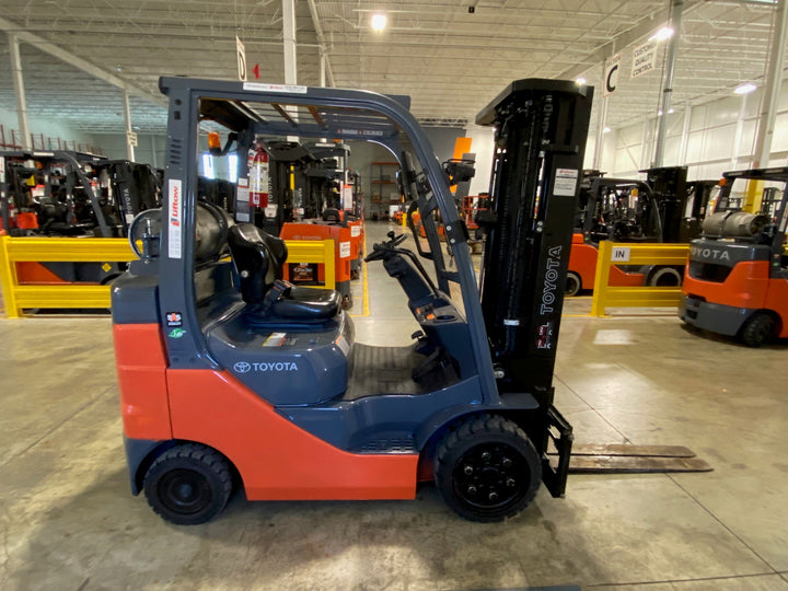 Used forklift for sale in Vaughan | 2021 TOYOTA 5,000 LB IC Cushion Forklift | Model: 8FGCU25