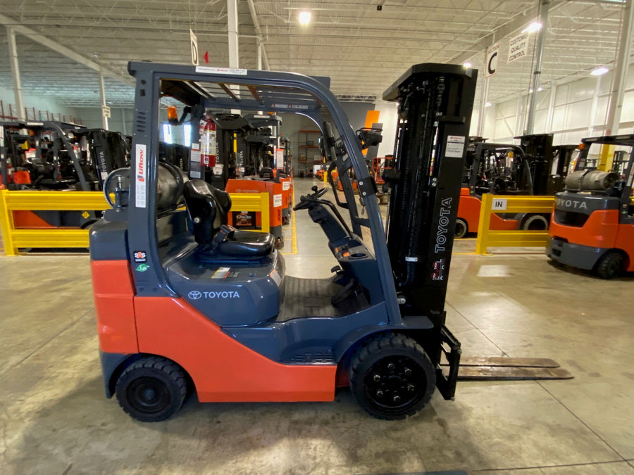 Used forklift for sale in Vaughan | 2021 TOYOTA 5,000 LB IC Cushion Forklift | Model: 8FGCU25