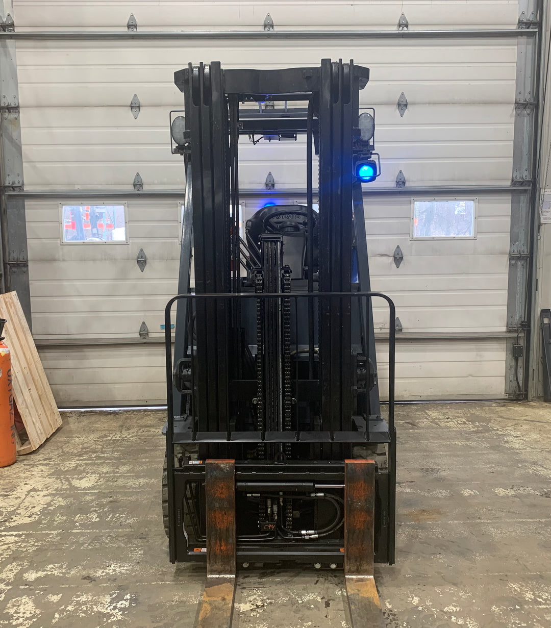 Used forklift for sale in Quebec | 2019 TOYOTA 5,000 LB Electric Cushion Forklift | Model: 8FBCU25