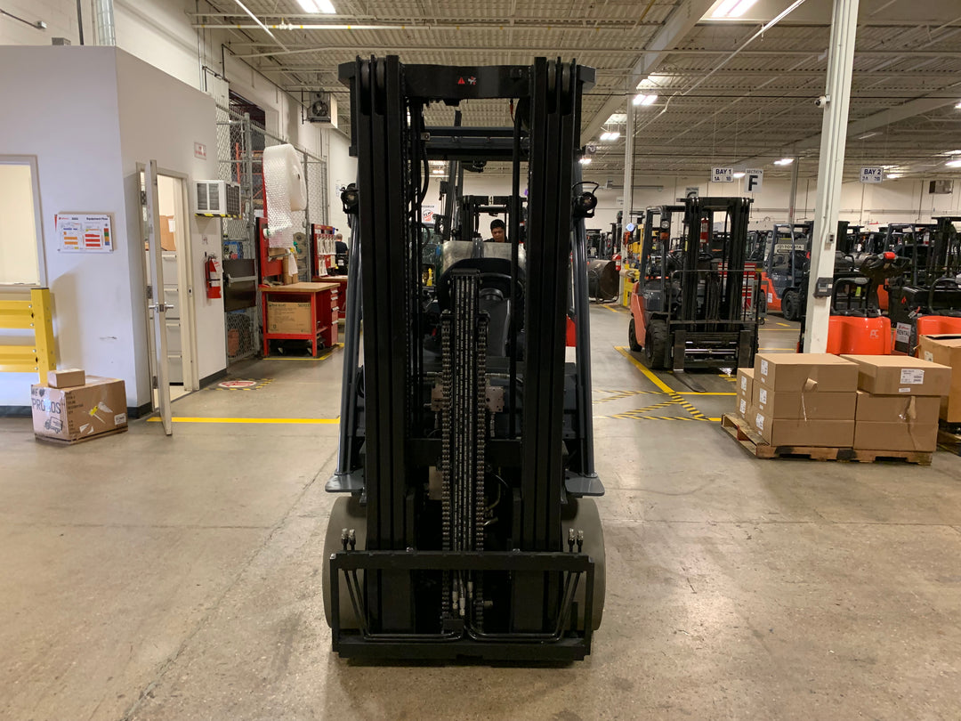 Used forklift for sale in Toronto | 2021 TOYOTA 5000 LB IC Cushion Forklift | Model: 8FGCU25