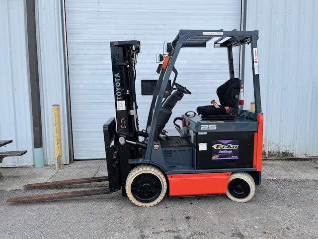 Used forklift for sale in London | 2019 TOYOTA 5,000 LB Electric Cushion Forklift | Model: 8FBCU25