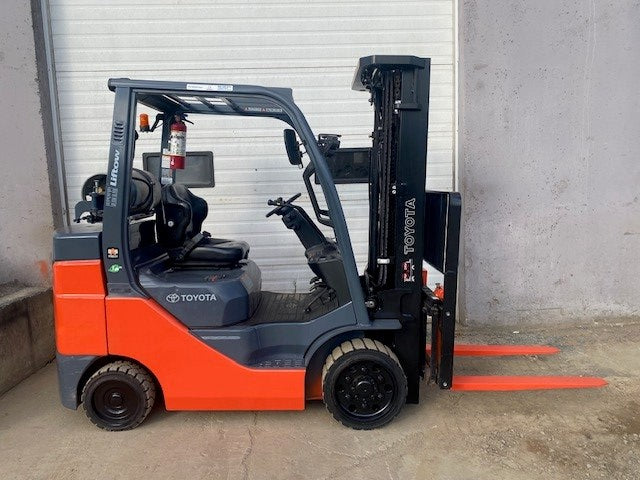 Used forklift for sale in Dartmouth | 2021 TOYOTA 6000 LB IC Cushion Forklift | Model: 8FGCU30