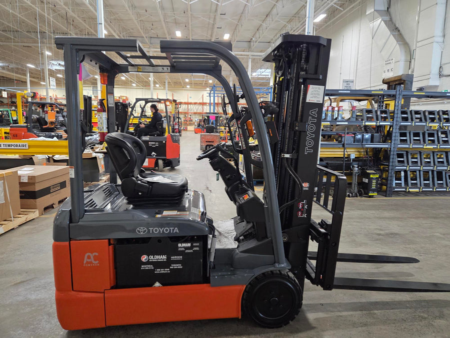 Used forklift for sale in Lachine | 2020 TOYOTA 4000 LB 3-Wheel Electric Forklift | Model: 8FBE20U