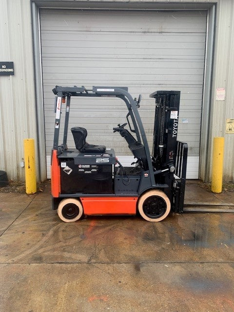 Used forklift for sale in London | 2018 TOYOTA 5,000 LB Electric Cushion Forklift Longbox | Model: 8FBCHU25