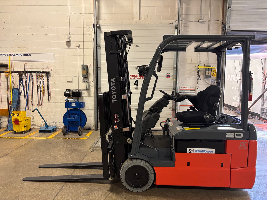 Used forklift for sale in Toronto | 2020 TOYOTA 4000 LB 3-Wheel Electric Forklift | Model: 8FBE20U