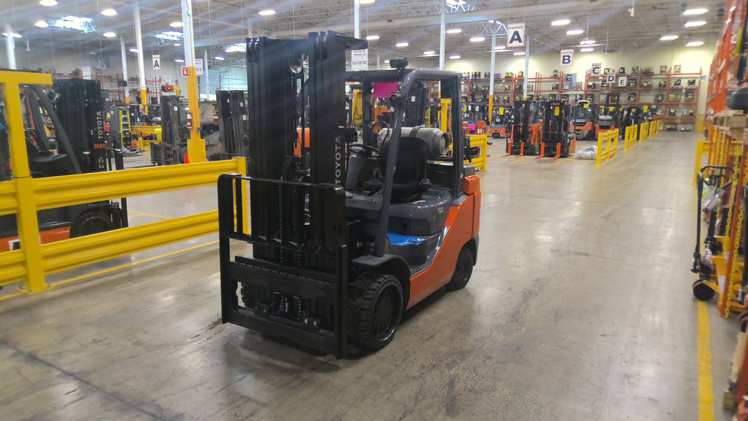 Used forklift for sale in Lachine | 2020 TOYOTA 8,000 LB IC Cushion Forklift | Model: 8FGC35U
