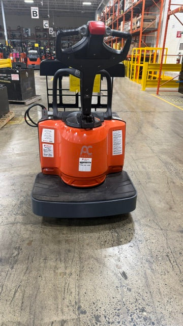 Used forklift for sale in Lachine | 2020 TOYOTA 6,000 LB Electric Walkie Rider Pallet Truck | Model: 8HBE30