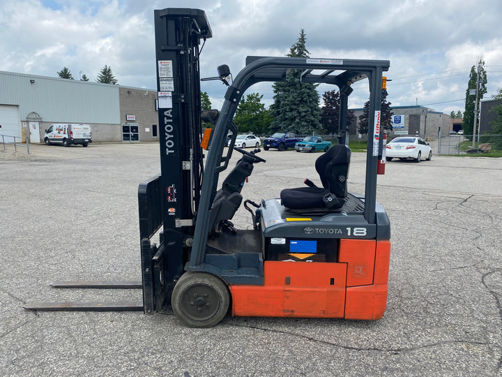 Used forklift for sale in Kitchener | 2019 TOYOTA 3,500 LB 3-Wheel Electric Forklift | Model: 8FBE18U