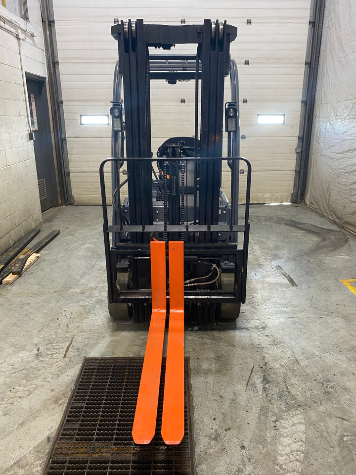 Used forklift for sale in Barrie | 2021 TOYOTA 3,500 LB 3-Wheel Electric Forklift | Model: 8FBE18U