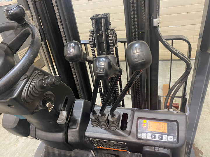 Used forklift for sale in Barrie | 2021 TOYOTA 3,500 LB 3-Wheel Electric Forklift | Model: 8FBE18U