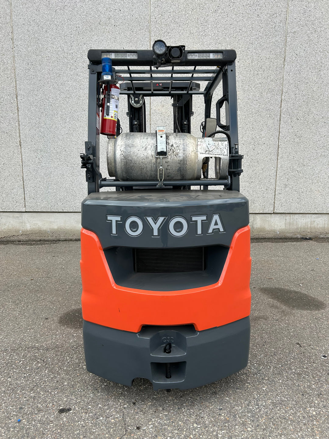 Used forklift for sale in Vaughan | 2021 TOYOTA 6,500 LB IC Cushion Forklift | Model: 8FGCU32