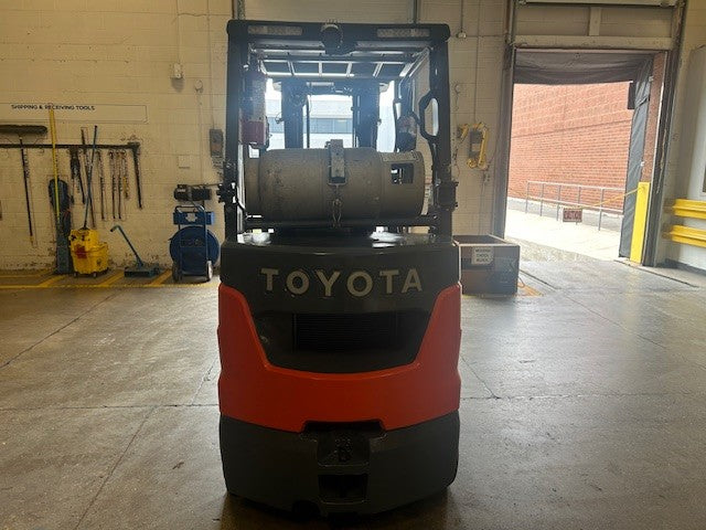 Used forklift for sale in Toronto | 2021 TOYOTA 5000 LB IC Cushion Forklift | Model: 8FGCU25